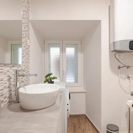 In The Heart Of Magic